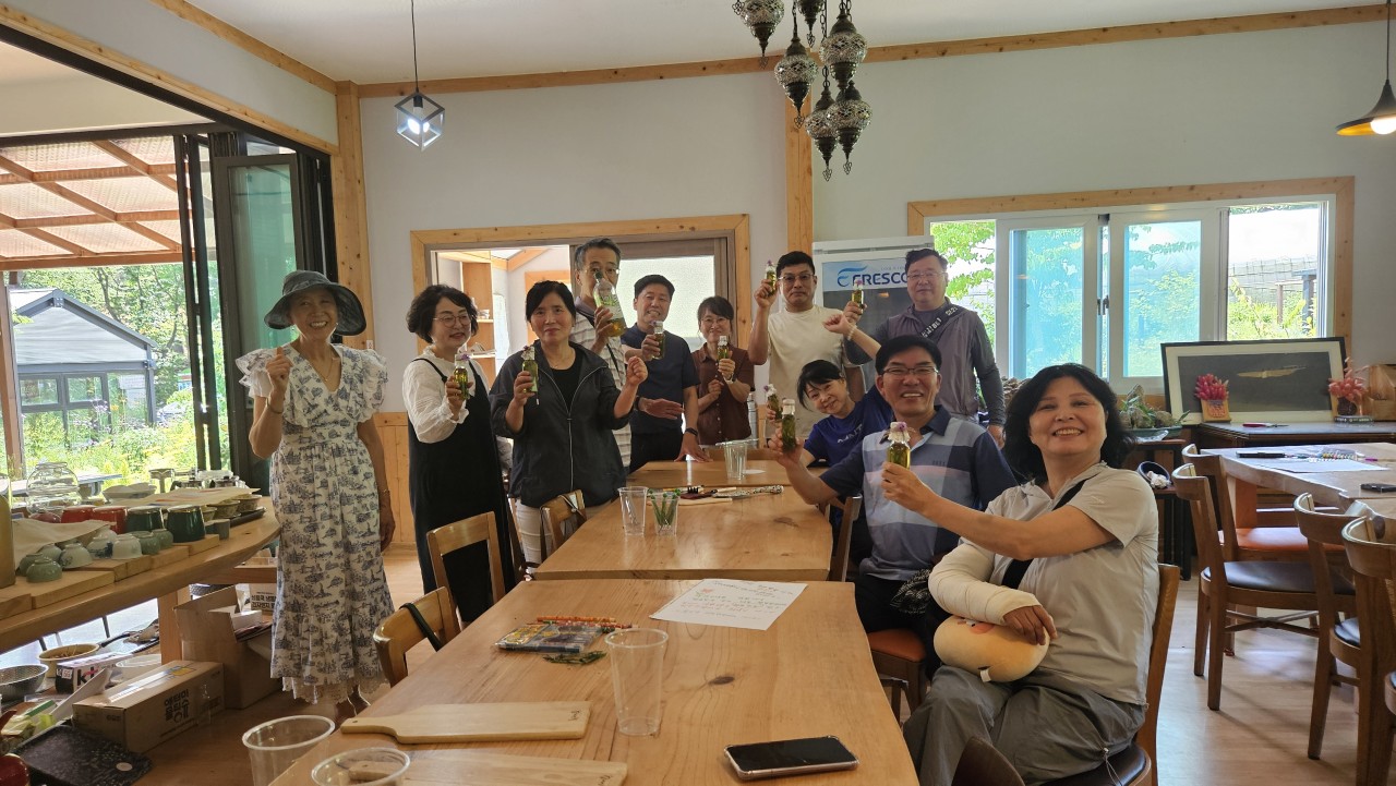 허브뜨락 [빛나는 닐니리만보] 첨부이미지 : 빛나는 닐니리만보_사진_20240611_3.jpeg